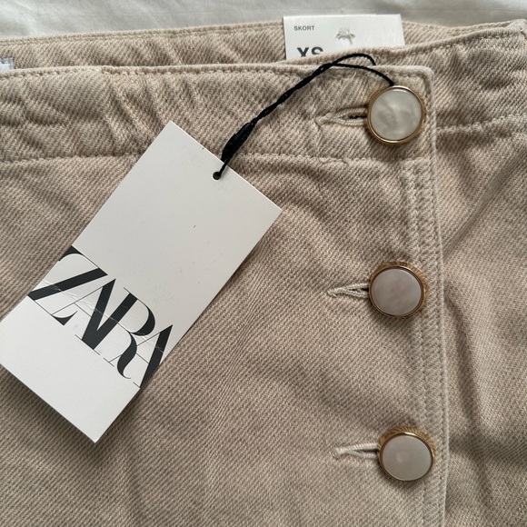 Zara Women's Tan Button-Detail Skort - Picture 3 of 5